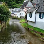 Ferienhaeuser - 